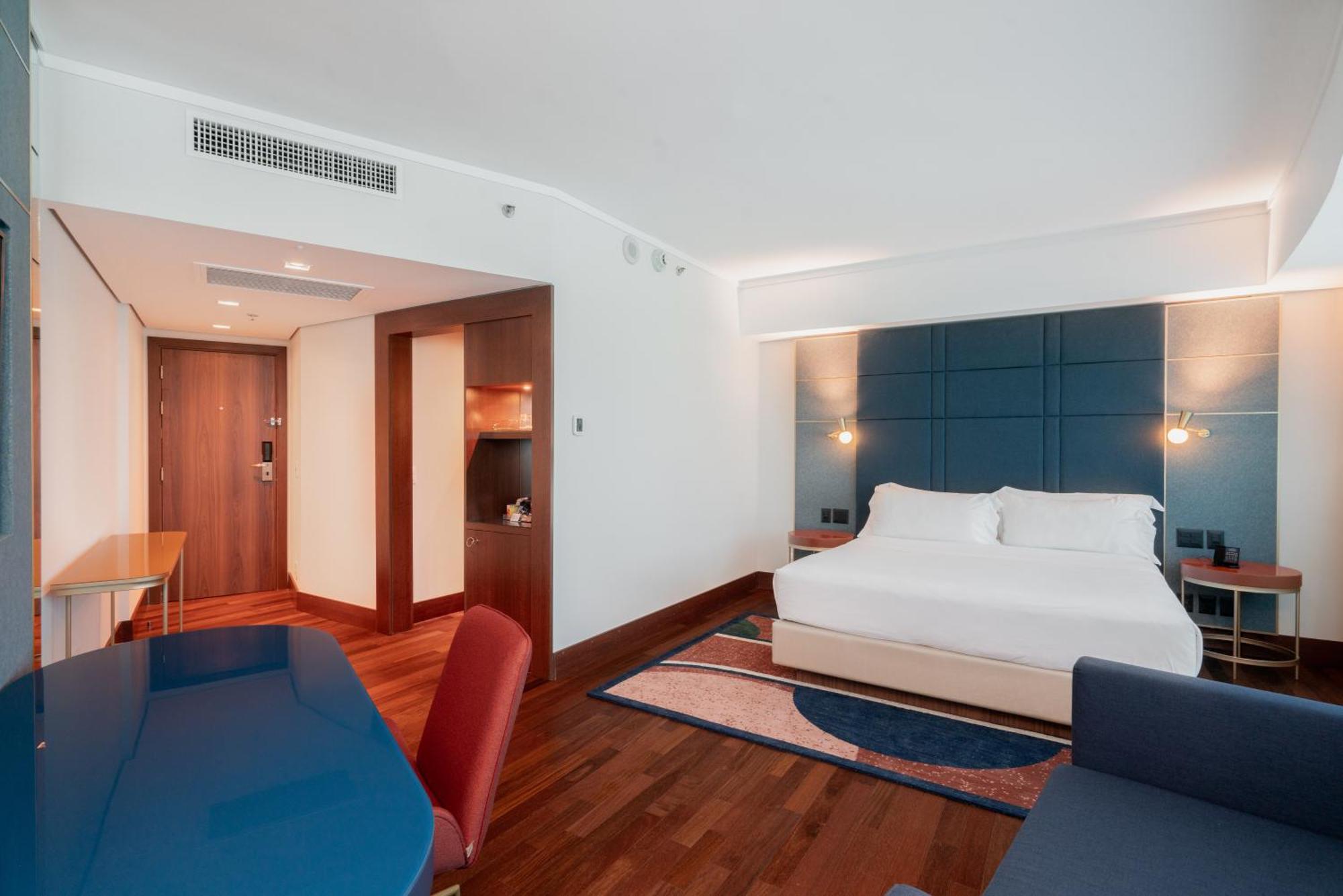 Hilton Porto Alegre, Brazil Hotel Exterior photo A room at the hotel